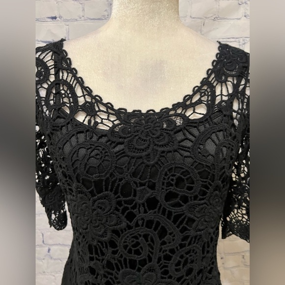 CDW Creative Design Works Women Black 3/4 Sleeve Blouse Petite - Picture 3 of 9